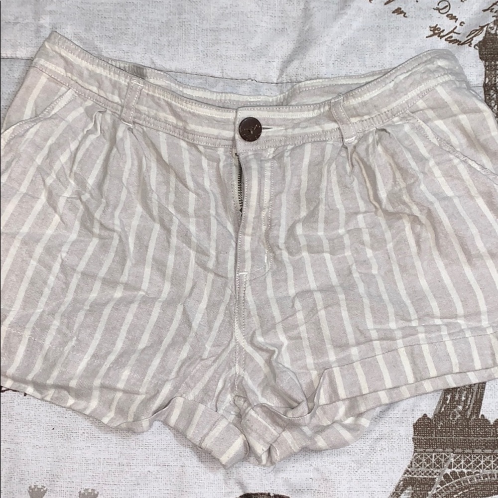 Really Cute Chic Shorts 😚